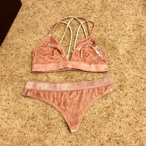 VS PINK Velvet Blush Set